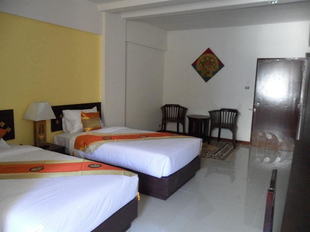 Bua Raya Hotel Chiang Mai Extérieur photo