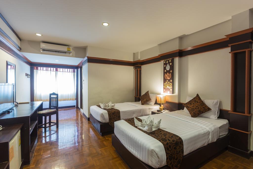 Bua Raya Hotel Chiang Mai Extérieur photo