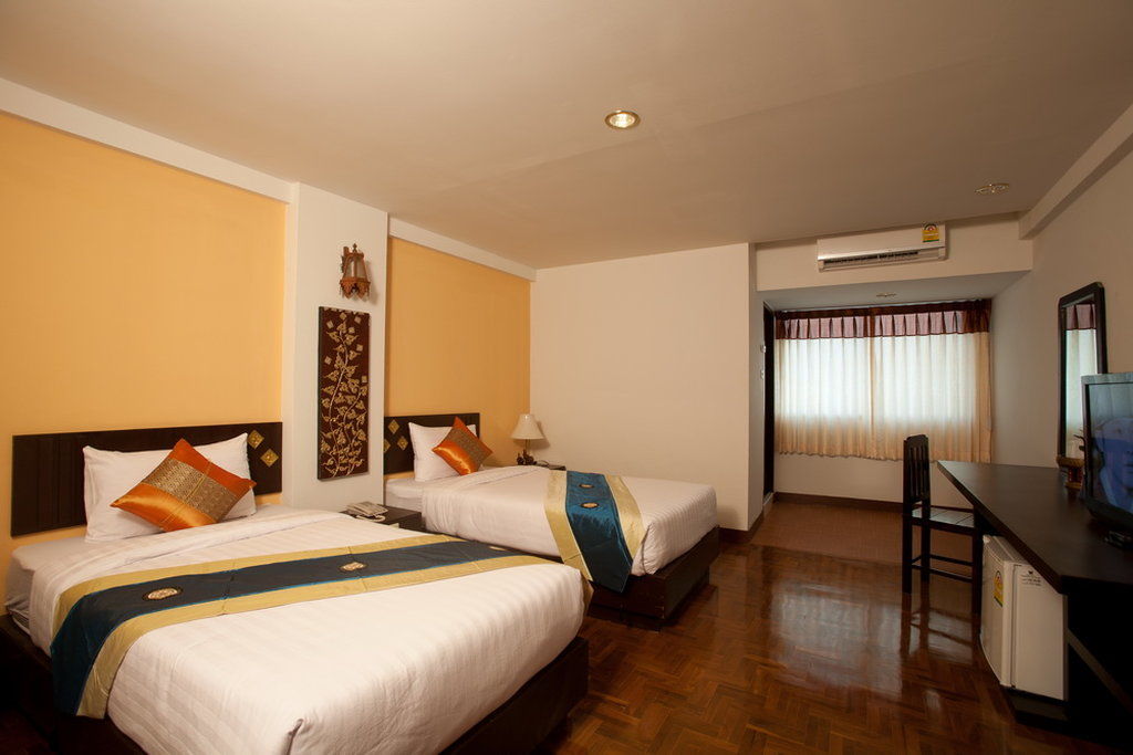 Bua Raya Hotel Chiang Mai Extérieur photo